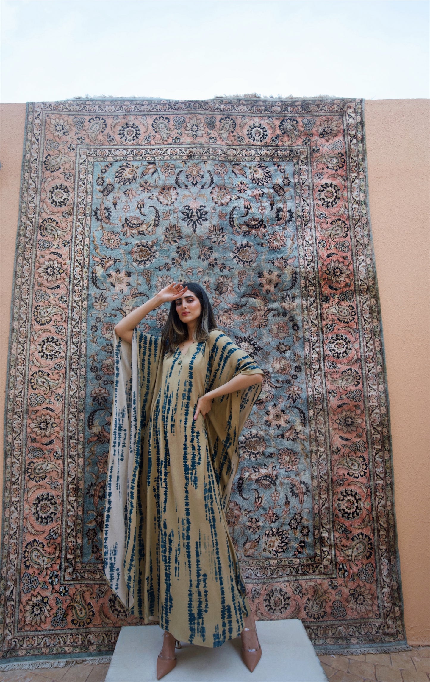 Phoenix Olive Kaftan