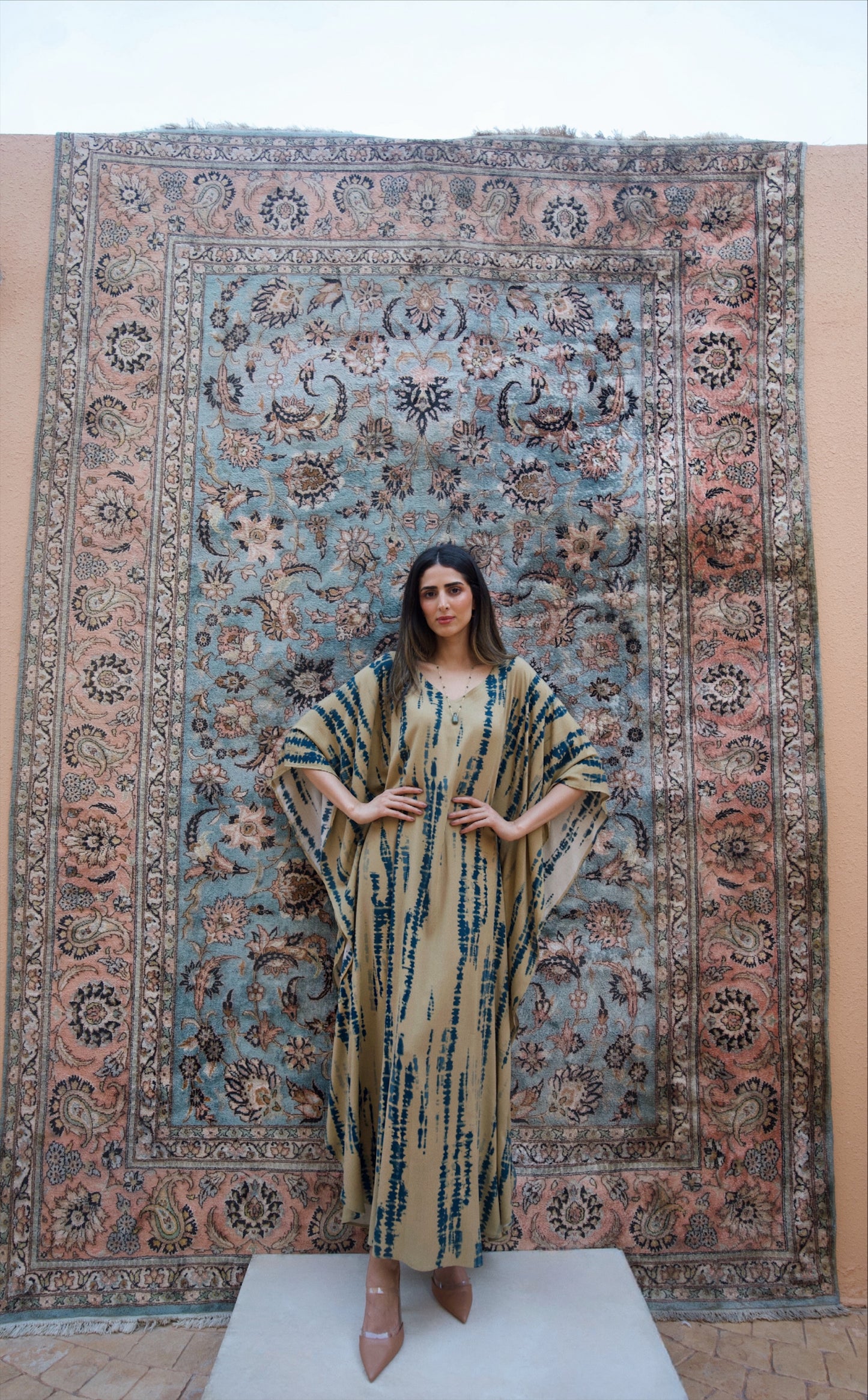 Phoenix Olive Kaftan